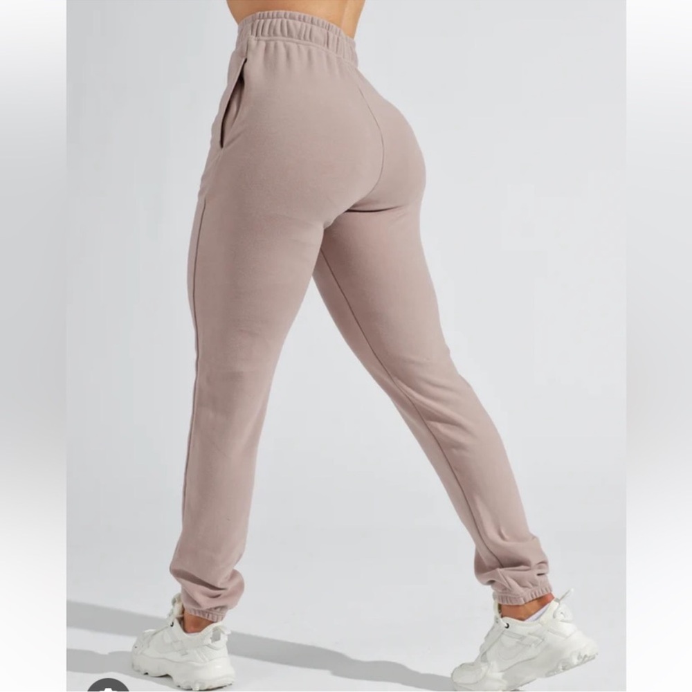 BuffBunny Cloud Joggers in Taupe 95% Cotton - Picture 5 of 8